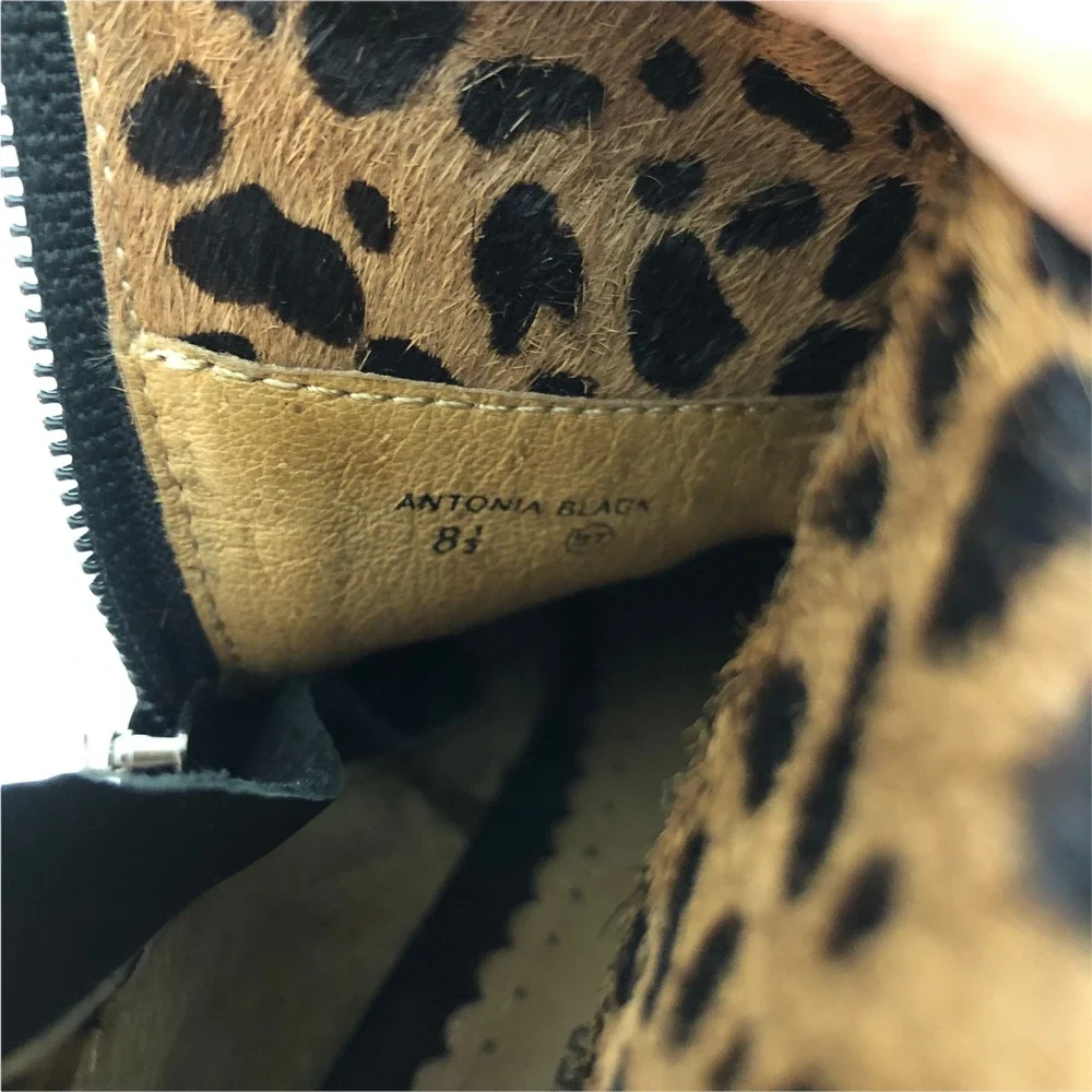 Donald J Pliner Antonia Women's Ankle Boots Cheetah Black Suede 8.5 EUC